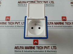 Legrand 521 03 Power Connector Adapter Plug Ip40
