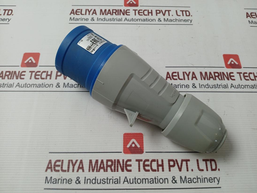 Legrand 5 552 34 Industrial Power Plug 2P 32A-6H Ip44 18W35 200-250V