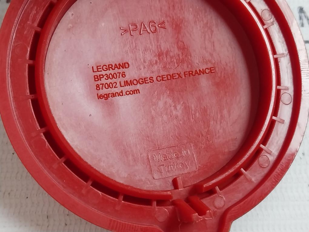 Legrand 5 552 89 Industrial Panel Mounting Socket A071496