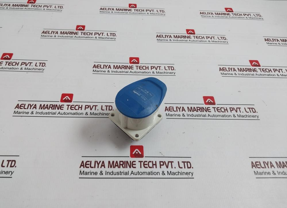 Legrand 573 54 Blue Power Socket 3 Poles 16A 750V