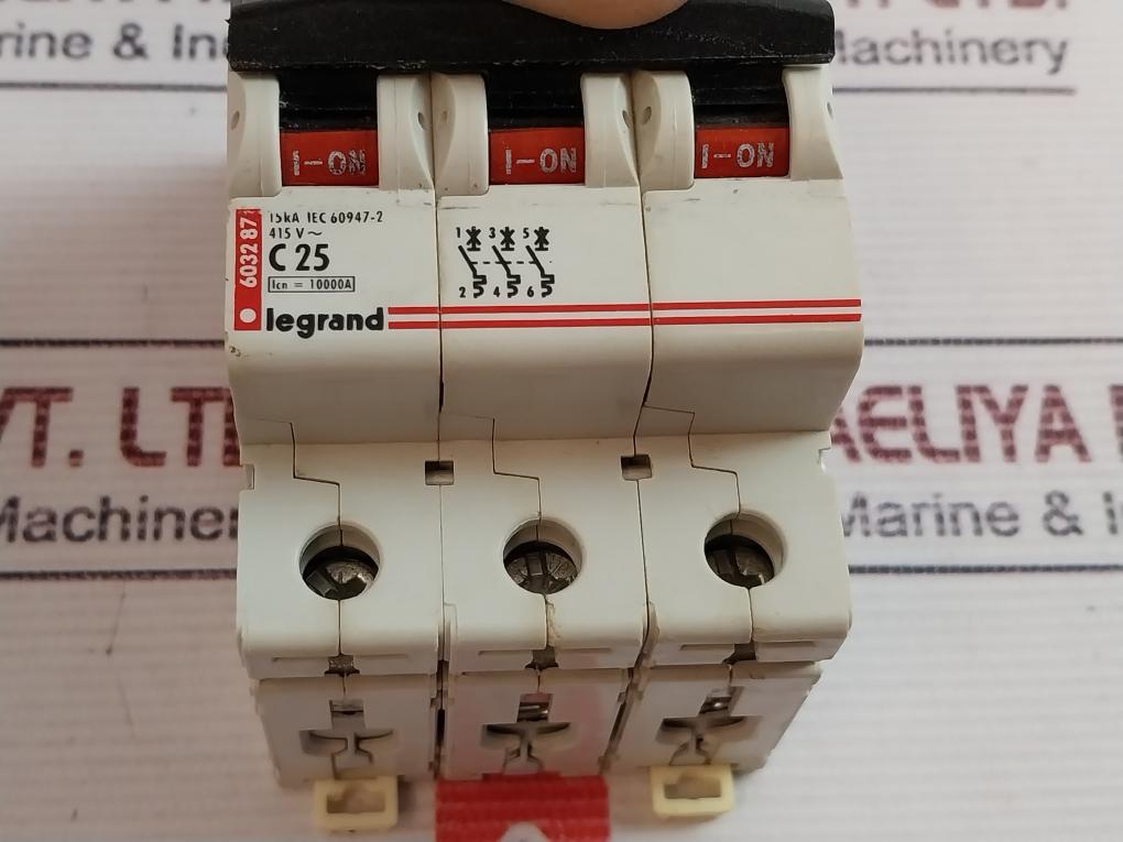 Legrand C25 3P Circuit Breaker 50/60Hz