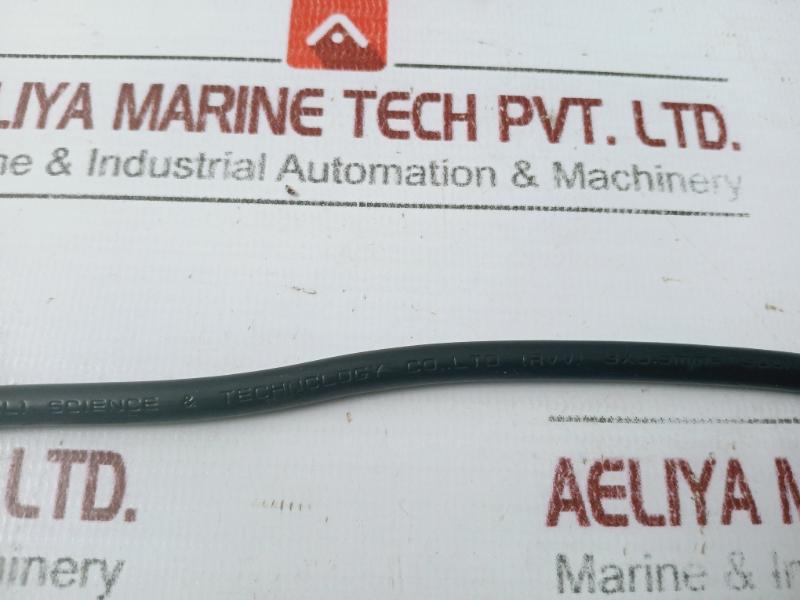 Legrand Fnc-300 Step Up & Step Down Transformer 230v Or 110v 50hz-60hz