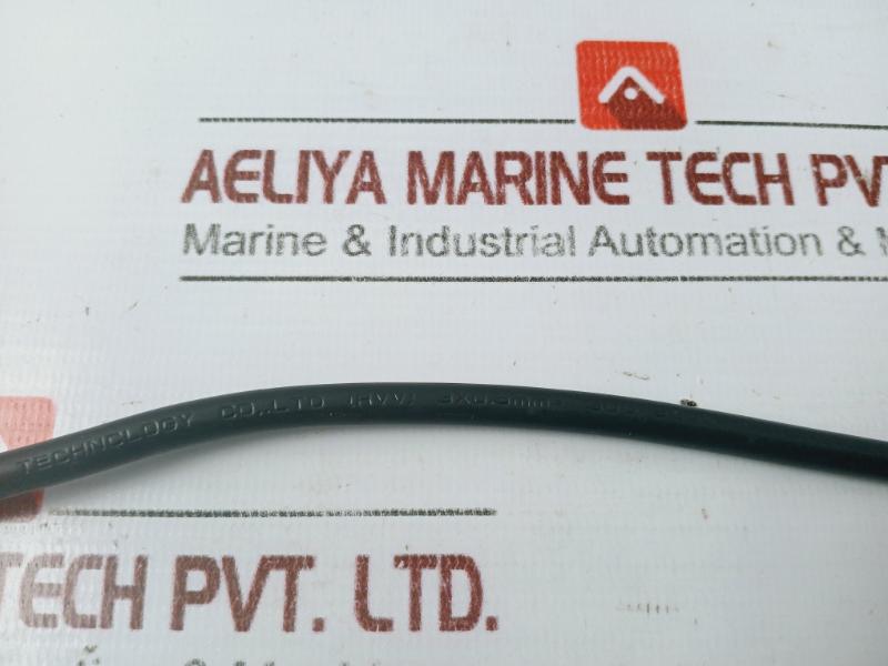 Legrand Fnc-300 Step Up & Step Down Transformer 230v Or 110v 50hz-60hz