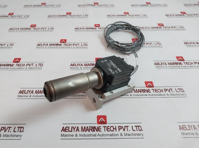 Leister 3000 Air Heater 220-230V 50/60Hz 15A 3000-3300W 1100V