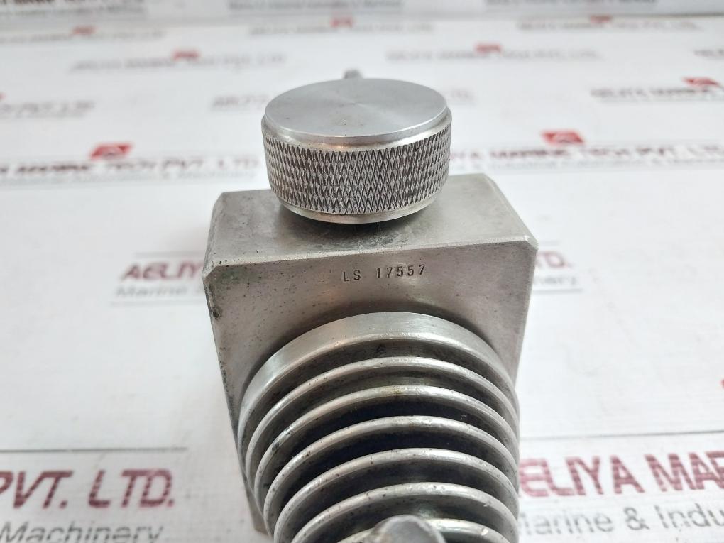 Lemag Ls 17557 Pressure Indicator Inhg -30 To 100Psi -1 To 7Bar 100 X Kpa
