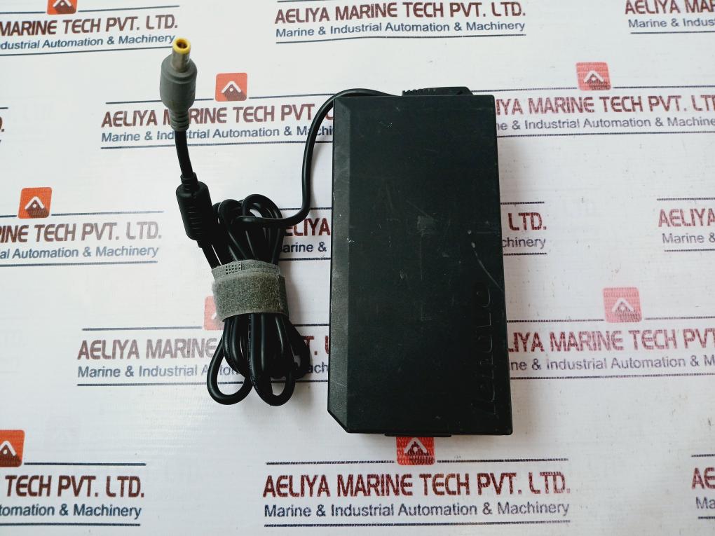 Lenovo 42T5284 AC Adapter Charger Rev 01 50/60Hz