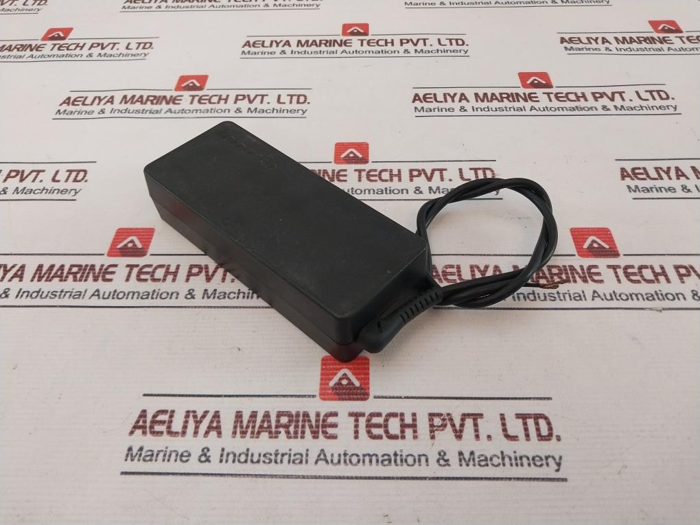 Lenovo Adlx90Nlc3A Adapter Input 100-240Vac 1.2Max 50-60Hz