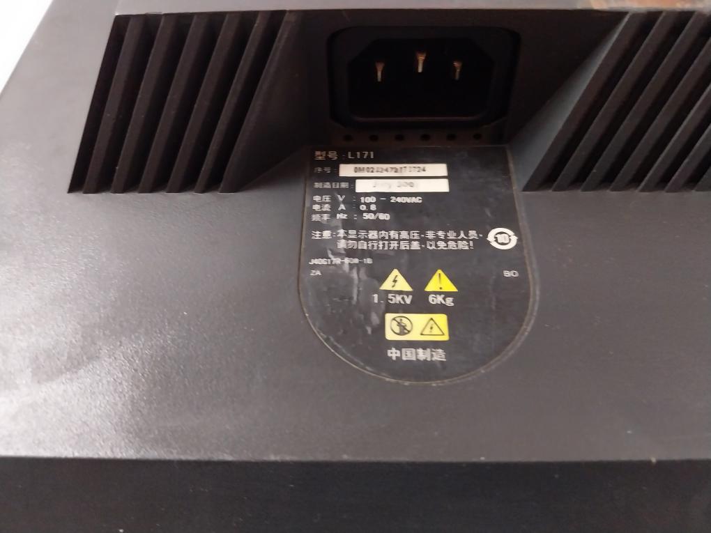 Lenovo L171 43.2Cm Lcd Monitor 100-240Vac