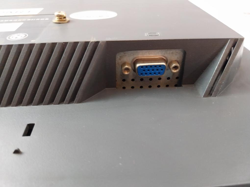 Lenovo L171 43.2Cm Lcd Monitor 100-240Vac