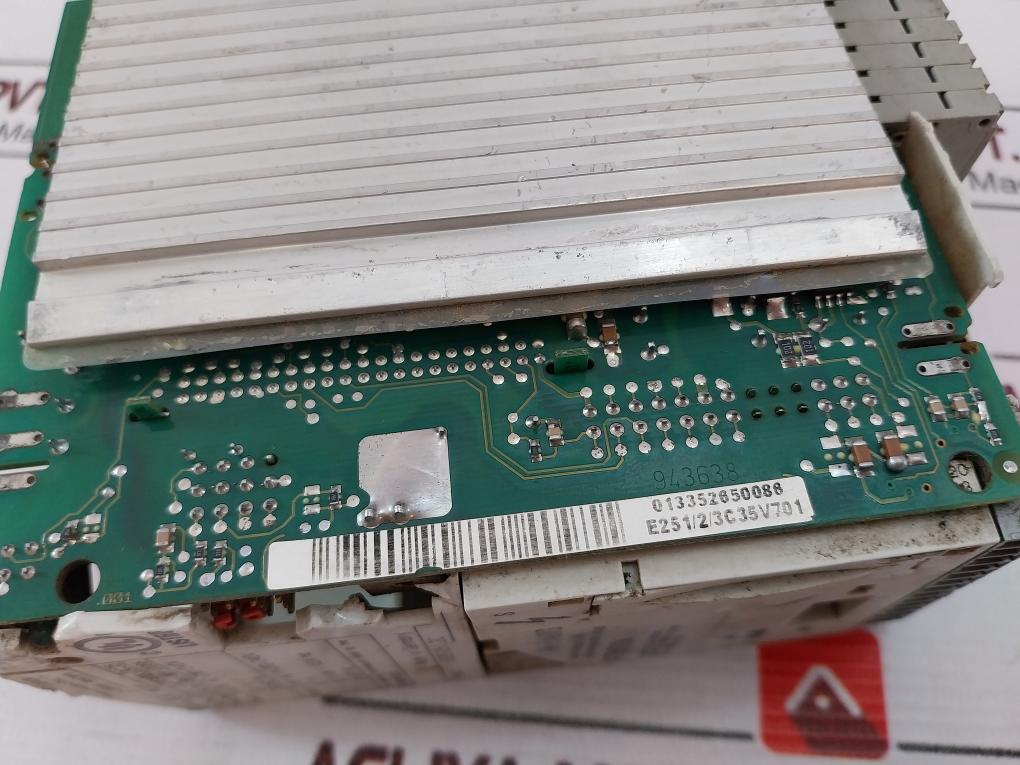 Lenze E82Ev251_2C Inverter 8200 Vactor Ver 3C35