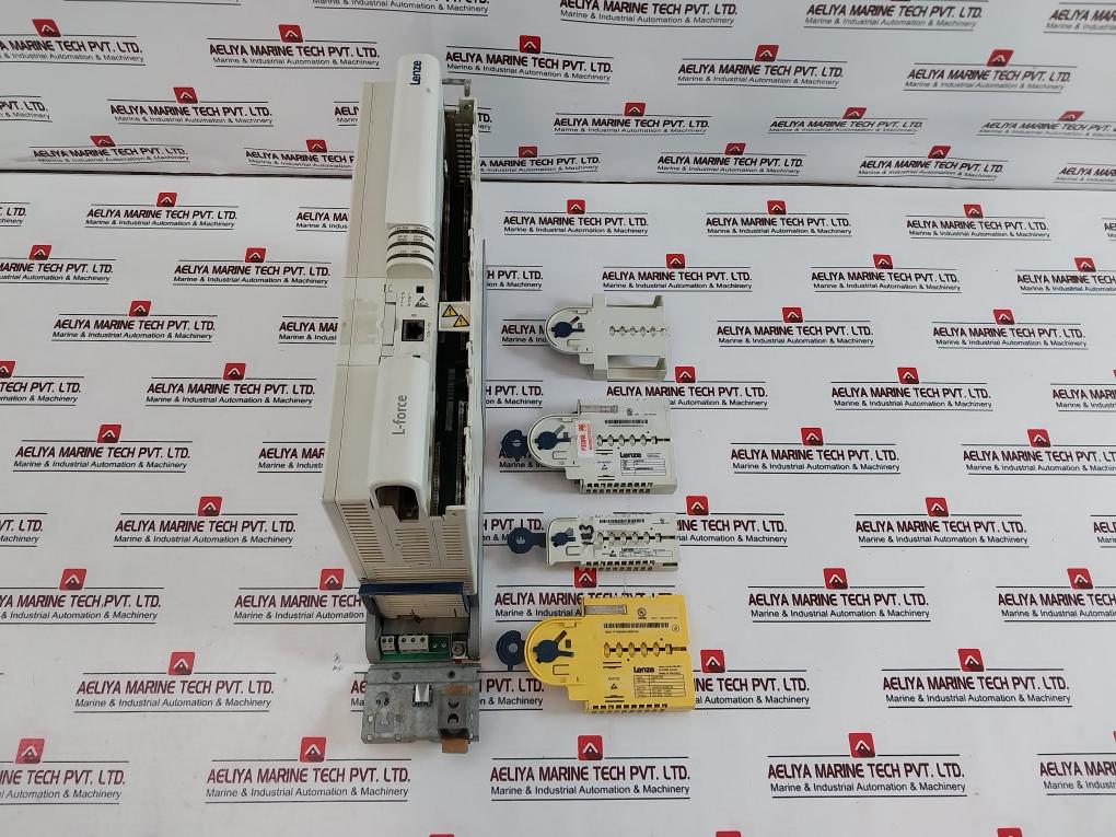 Lenze E94Amhe0074 Multi Drive Input-dc24V 0.90A Output-dc24V 0.70A