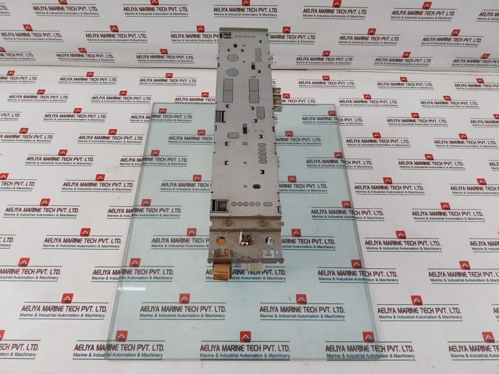 Lenze E94Amhe0074 Multi Servo Drive Highline (Not Working)