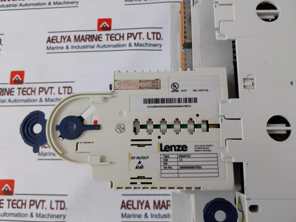 Lenze E94AMHE0324 Servo Drive