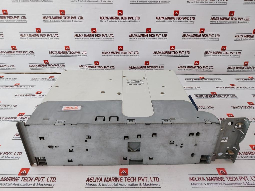 Lenze E94Amhe0324 Servo Drive