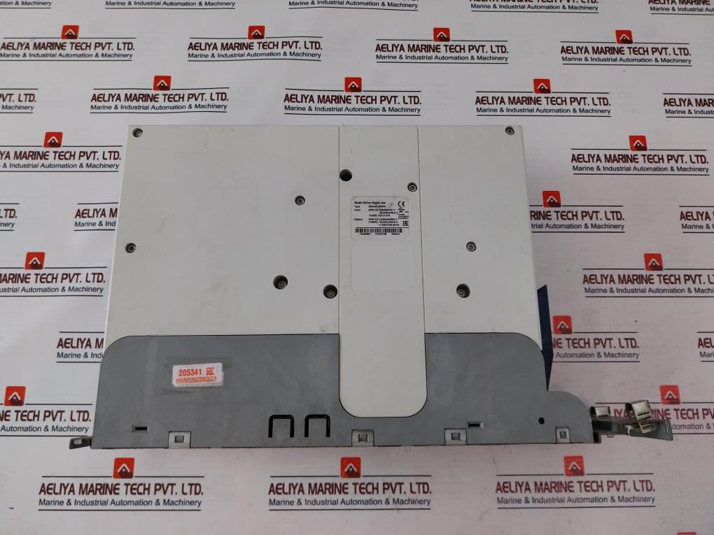 Lenze E94AMHE0324 Servo Drive