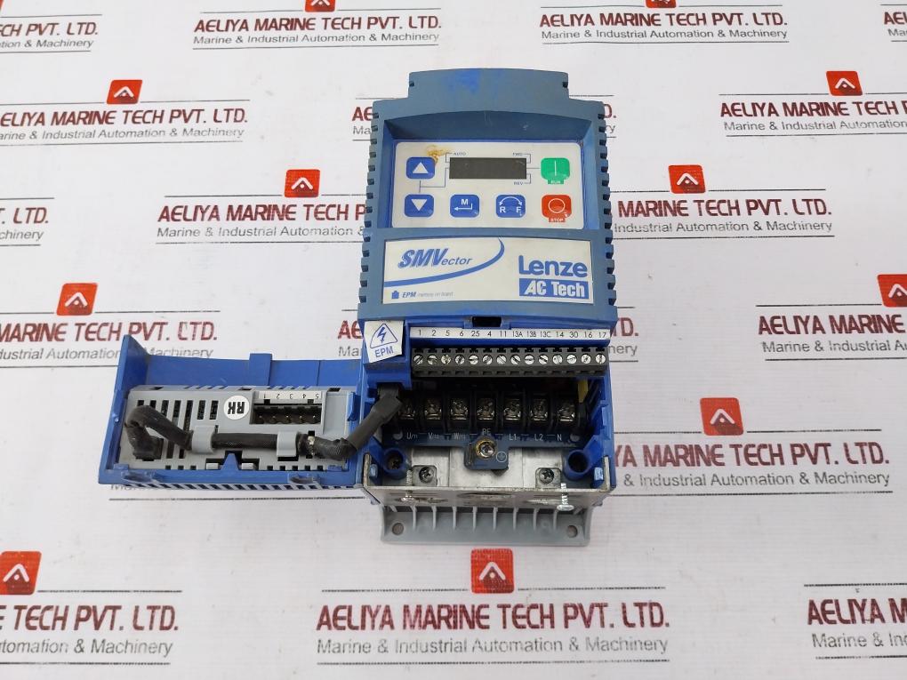 Lenze Esv371N01Sxb Smvector Inverter Drive 50-60Hz 120/240V 0-230V