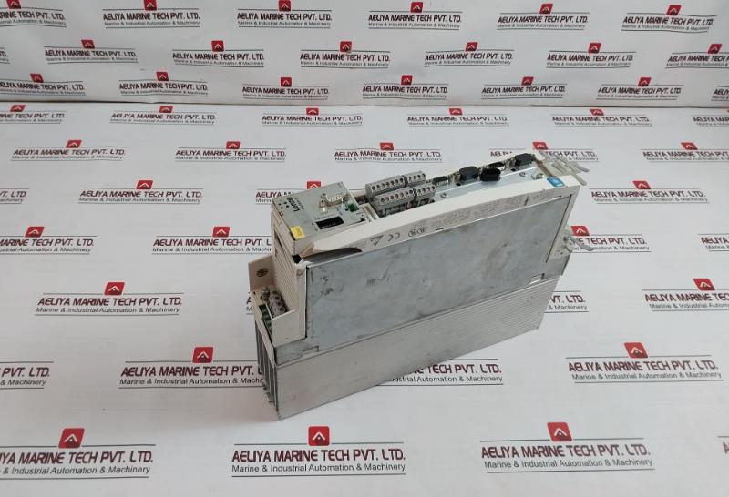 Lenze Evs9321-ep Servo Drive Inverter 24V Dc 2133 60A8 480V