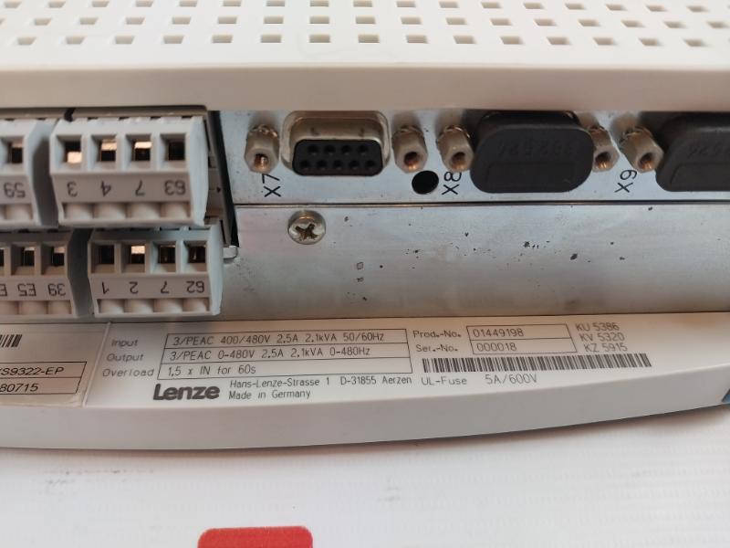 Lenze Evs9322-ep Servo Drive 44A8 2133 24V Dc 0-480V 2.5A 2.1Kva 0-480Hz