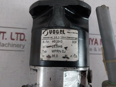 Lenze Mdsksrs036-13 Servo Motor Mprn 00 Ip64 0,9A 245V 4000 Min-1 200Hz 0,25Kw