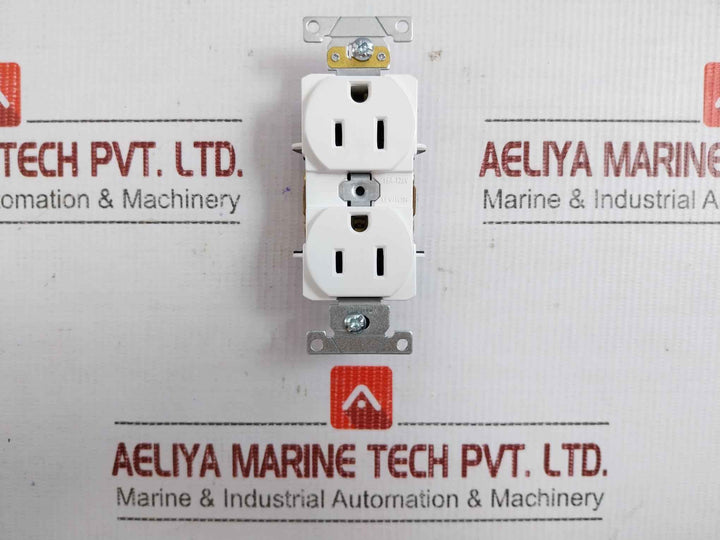 Leviton 15A-125V