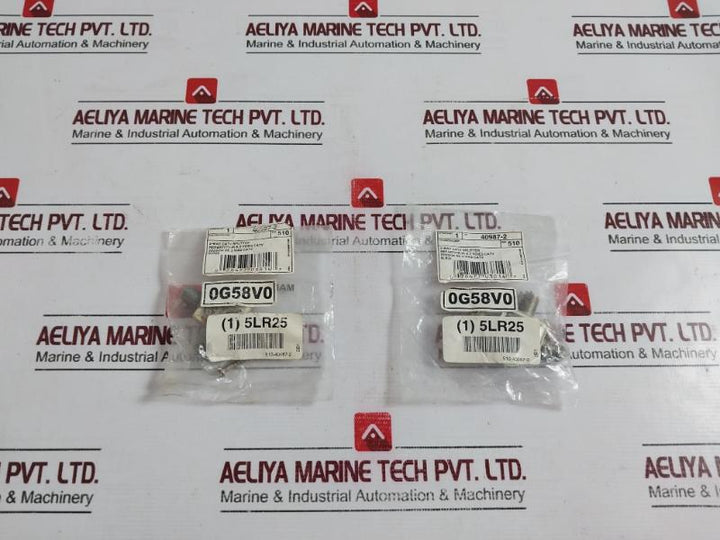 Leviton 40987-2 2-way Splitter 5-900 Mhz Catv, Tb-510-40987-22b