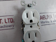Lot of 10X Leviton 5320-WCP Duplex Receptacle 15A 125V