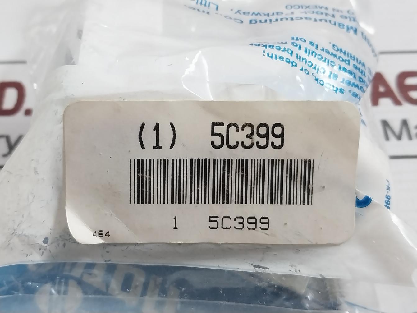 Leviton 5C399 Lamp Holder Socket