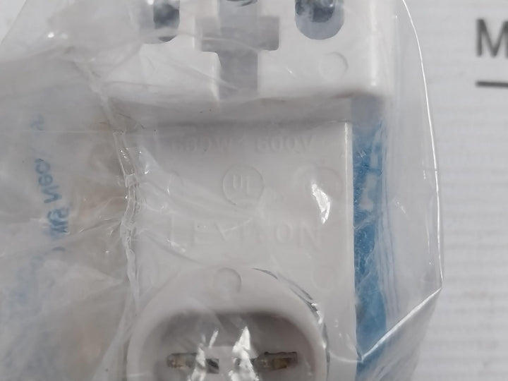 Leviton 5C399 Lamp Holder Socket