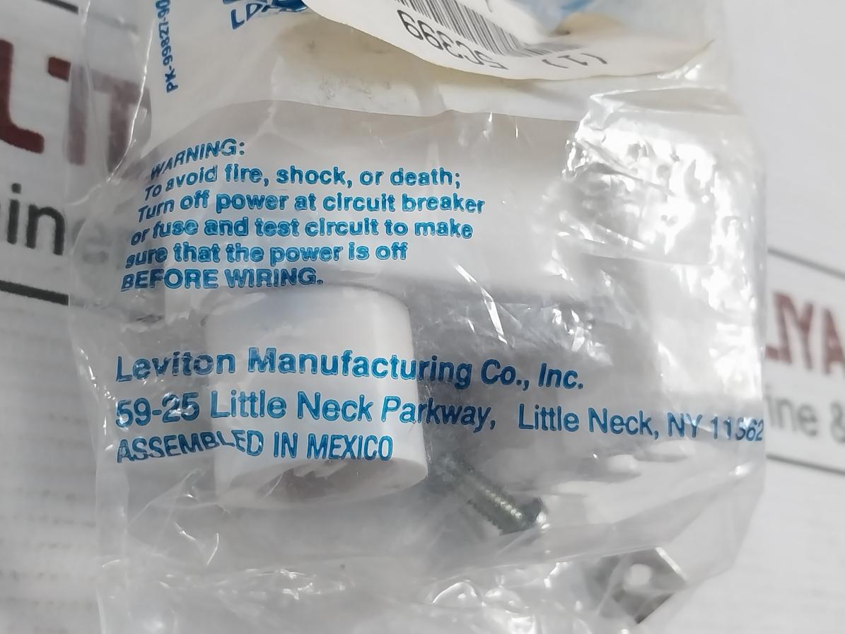 Leviton 5C399 Lamp Holder Socket