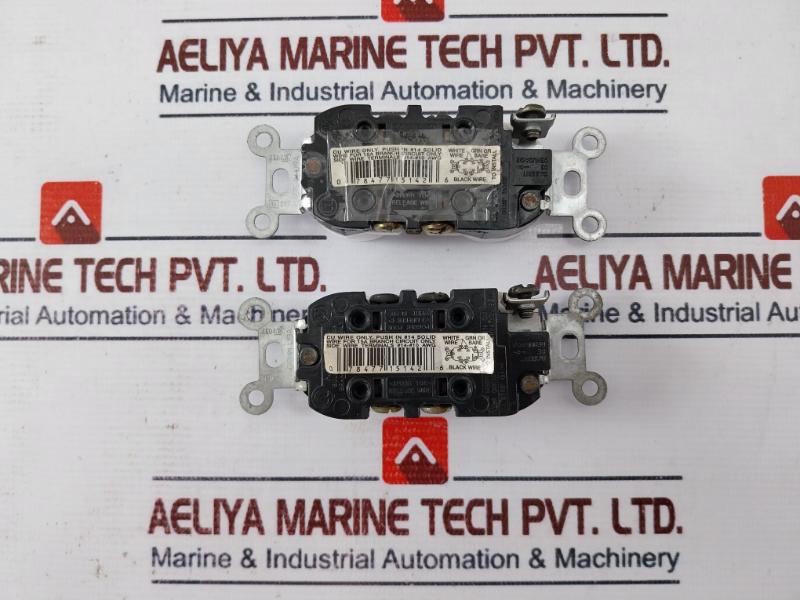 Lot Of 2X Leviton Duplex Receptacle 15A 125V