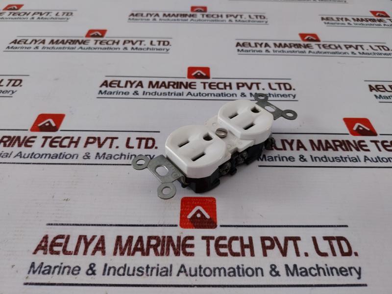 Lot Of 2X Leviton Duplex Receptacle 15A 125V