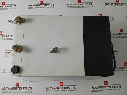 Leybold Sv25 9550363 Sogevac Vacuum Pump 3000071090810 200v 5.5a 60hz