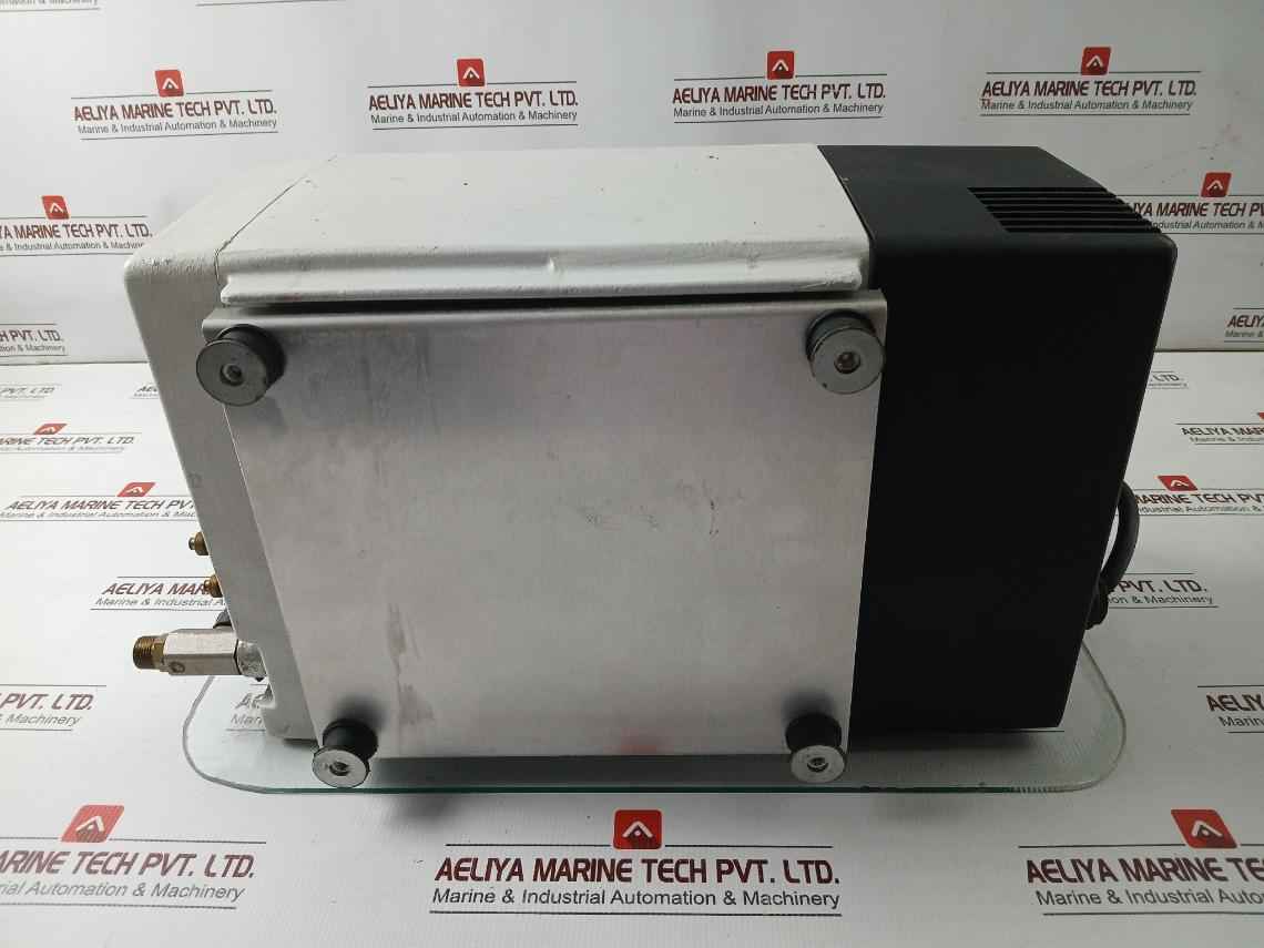Leybold Sv25 9550363 Sogevac Vacuum Pump 3000071090810 200v 5.5a 60hz