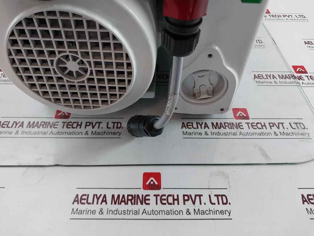 Leybold Sv 40 Bifc Sogevac Rotary Vane Vacuum Pump 1000 Mbar 180-264V V1.40