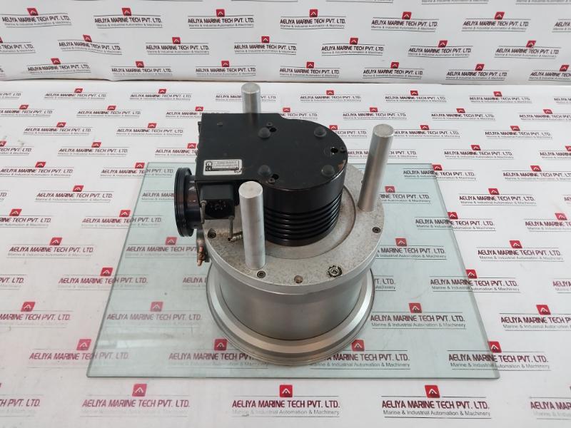 Leybold Turbo-guard 3 Vacuum Control Turbovac 1100 C 55Vac