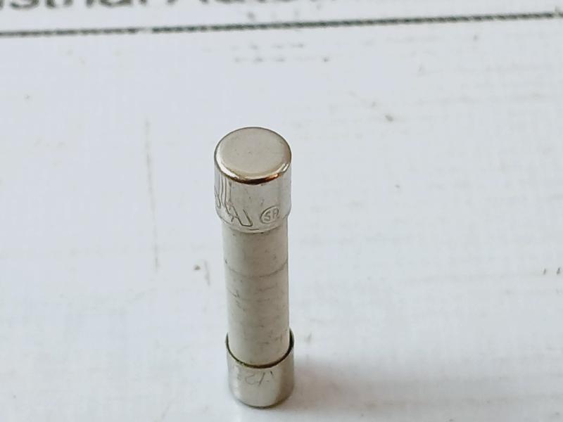 Lot of 6X LF Fuse 326 15A 250V Traceability No 140661