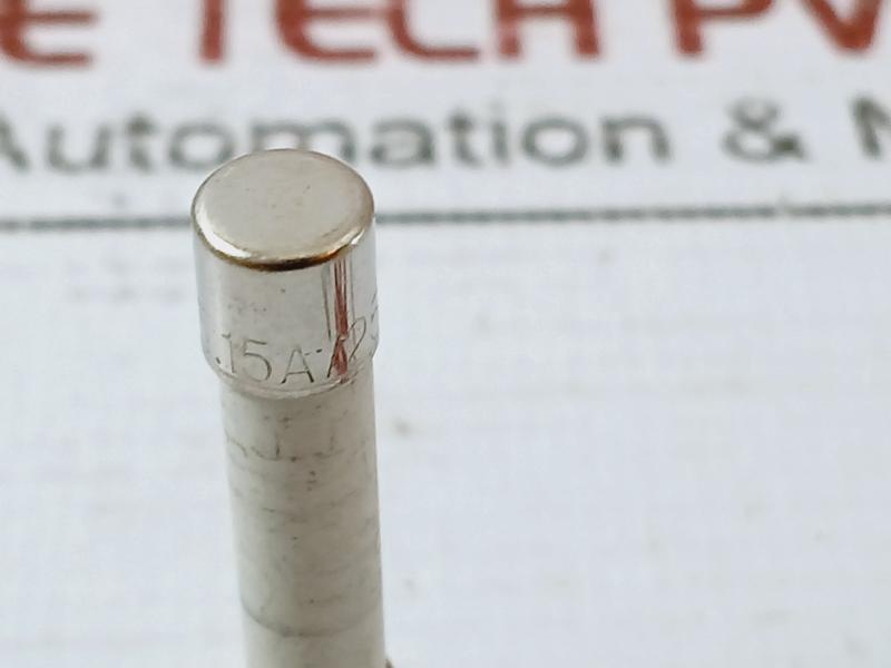 Lot of 6X LF Fuse 326 15A 250V Traceability No 140661