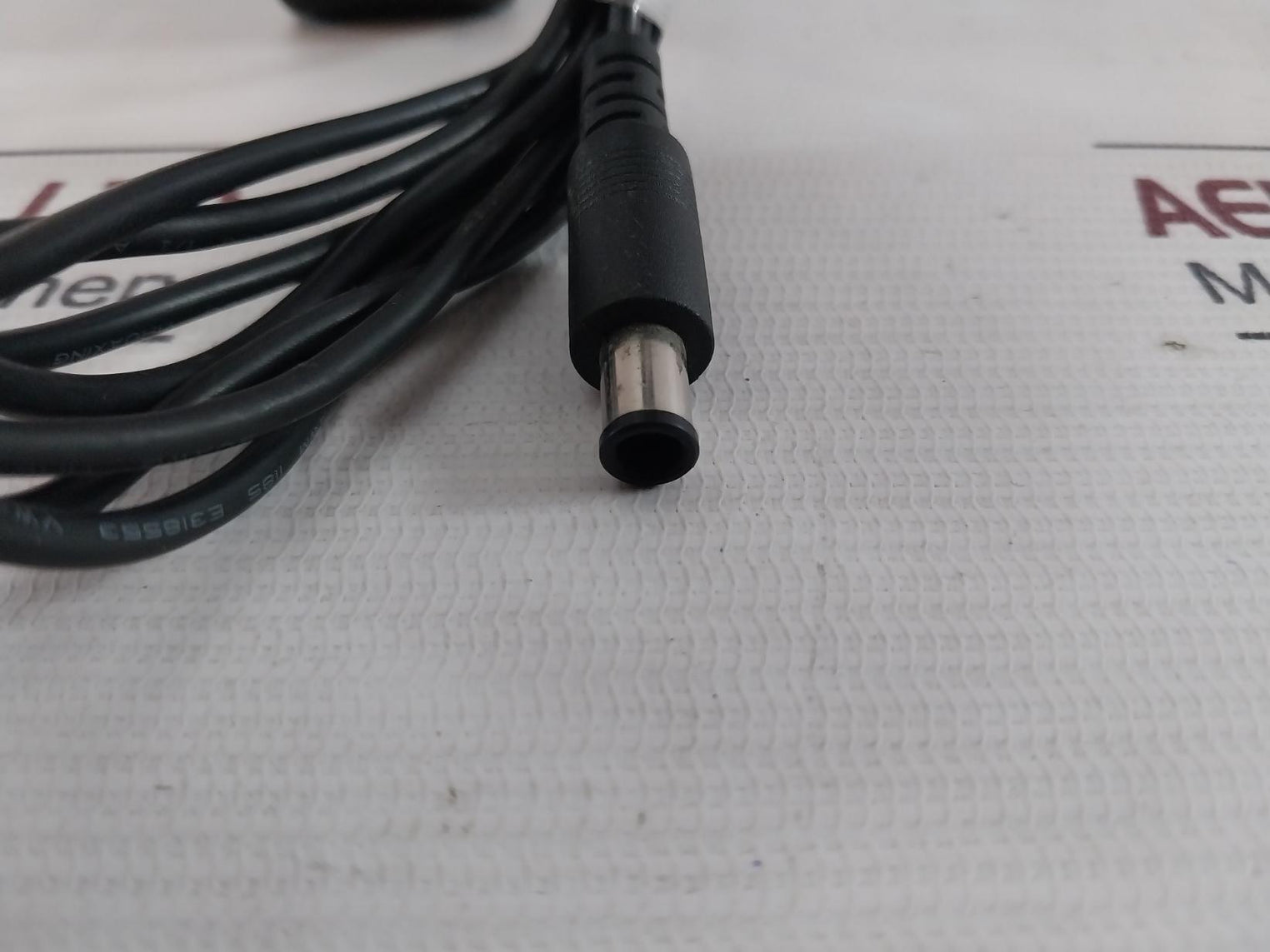 Lg Ads-24S-12 1224Gpi Switching Adapter 100-240V-50/60Hz