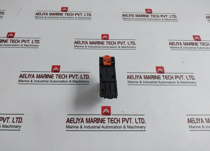 Lg/Schneider Electric Szr-my4-d1 Dc24V Power Relay 10A 250V 2 5Kv 3