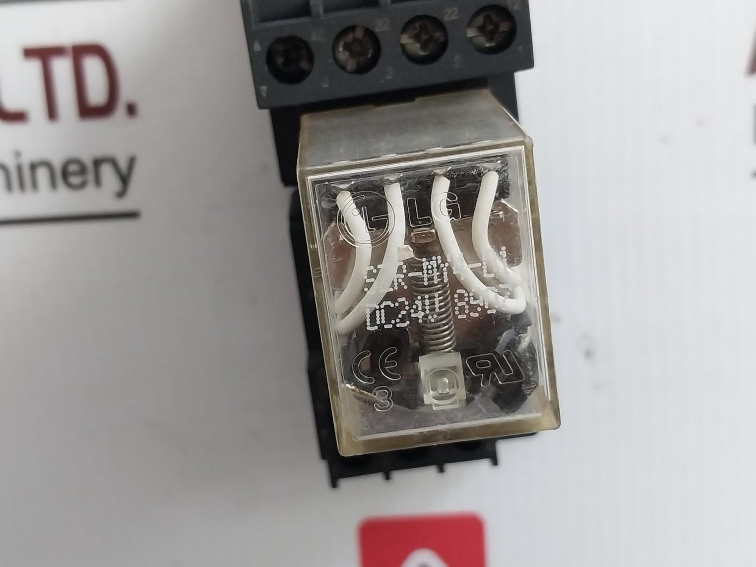 Lg/Schneider Electric Szr-my4-d1 Dc24V Power Relay 10A 250V 2 5Kv 3