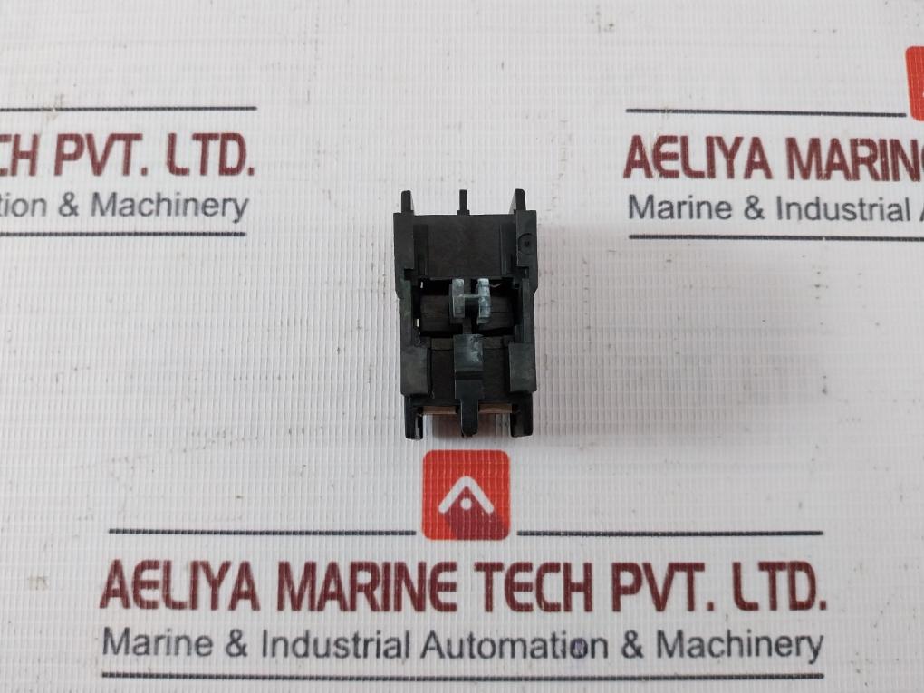 Lg Smc-20P Switch Contactor With Thermal Overload Relay 220/440V 20A