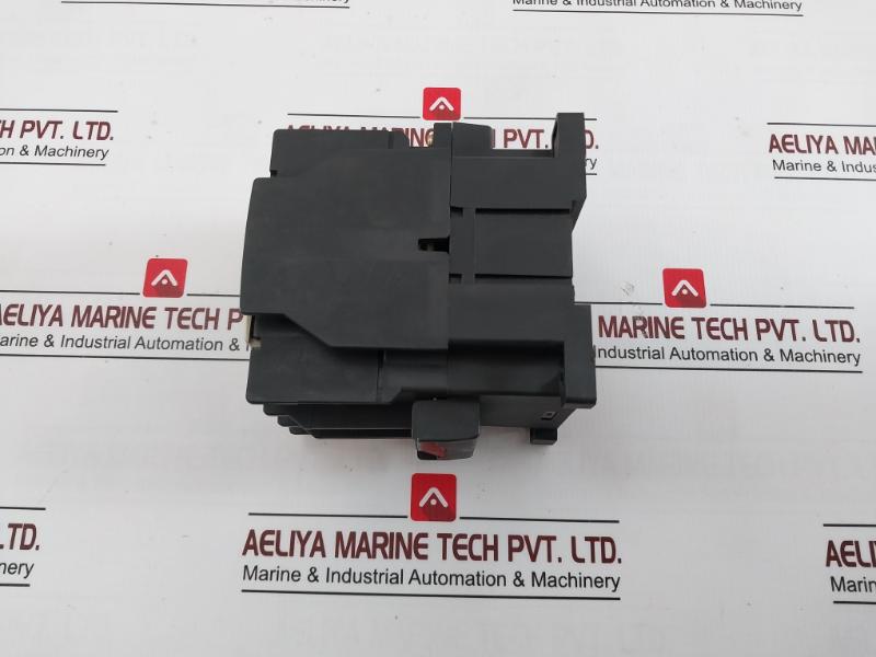 Lg Smc(D)-50P Contactor 5-3-2001 220V 50A, 440V 48A 70A 200V 50Hz Bs 5424