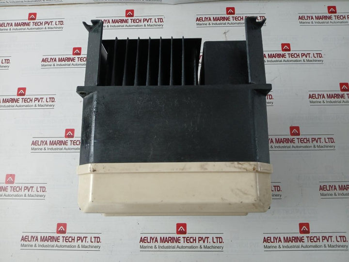 Lg Sv022Is3-4N Ac Motor Speed Controller Inverter Ac380-460V 50/60Hz 5.5A 4.2Kva