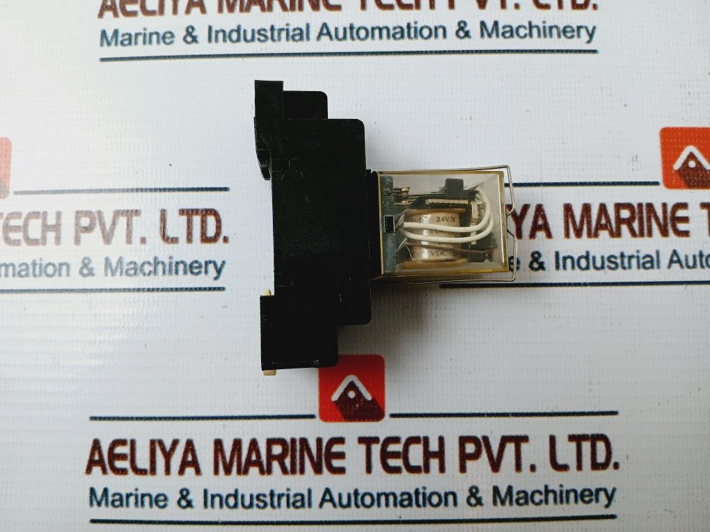 Lg Szr-my4-n1 Relay With Socket Szx-smf