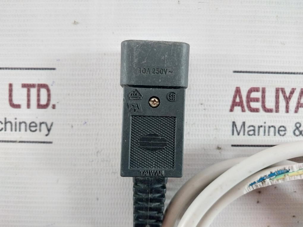 Li Shin Lse9802A1240 Ac Power Adapter 100-240V 50/60Hz 1.5A