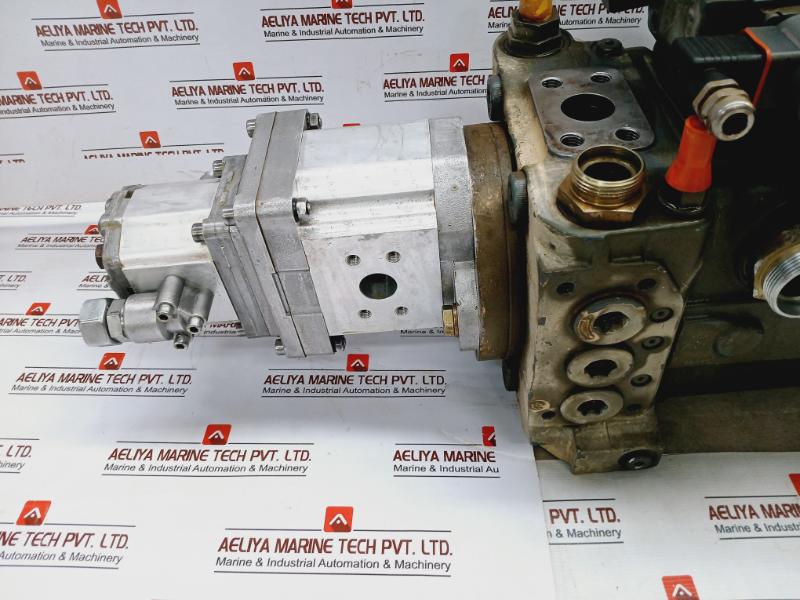 Liebherr 5920 675 14 Hydraulic Pump, Snp3/26 S, Snp2/11 S