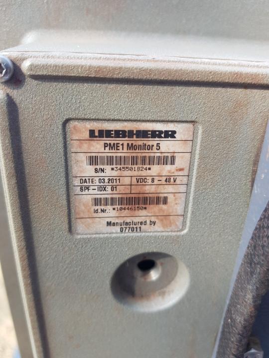 Liebherr Crane Controller Module W/ 10571114 (Joystick), 10446150 Pme1 Monitor 5