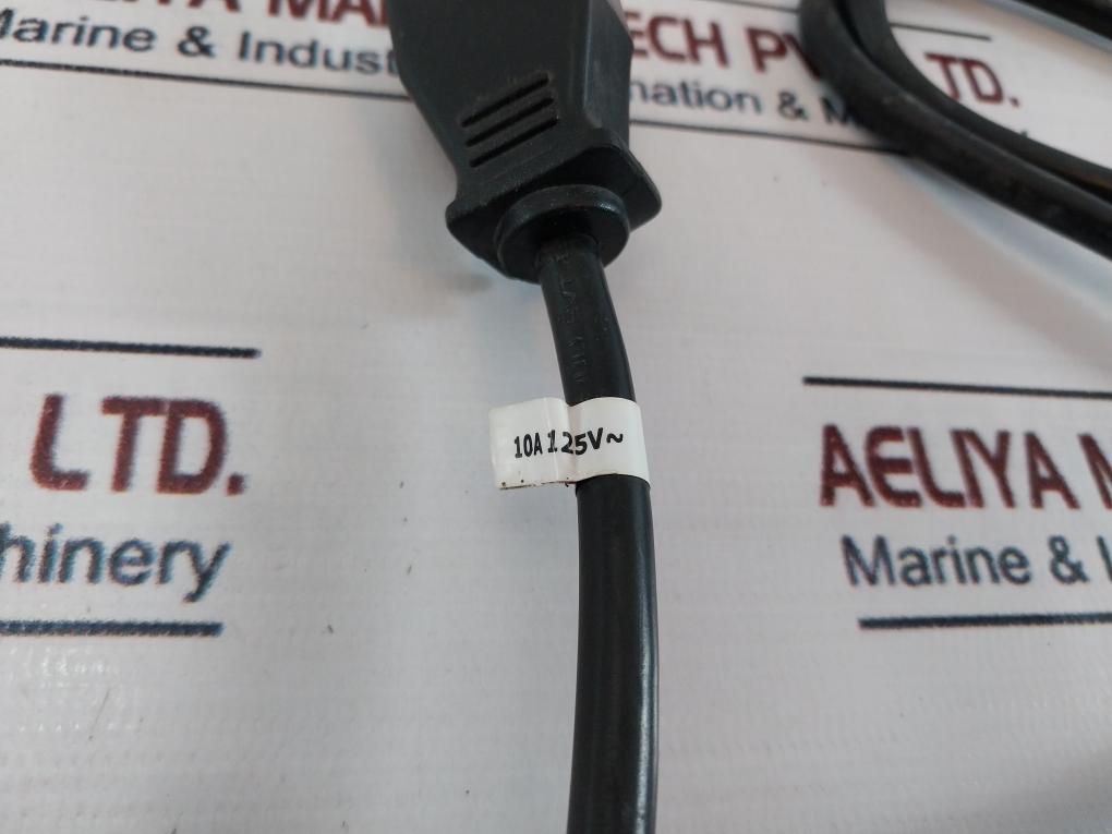 Lien Electronics LE-9702B+5012 AC Adapter Set 100-240V~ 50/60 Hz 1.5A