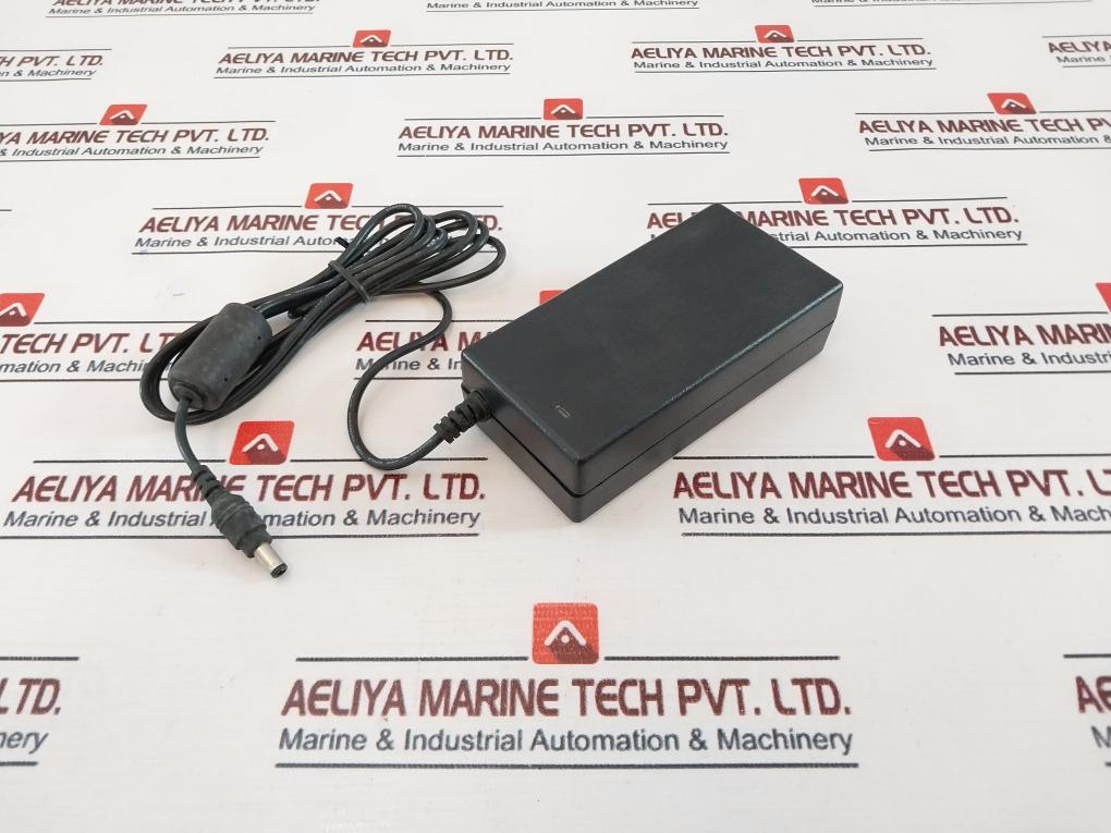 Lien Electronics LE-9702B+5012 AC Adapter Set 100-240V~ 50/60 Hz 1.5A
