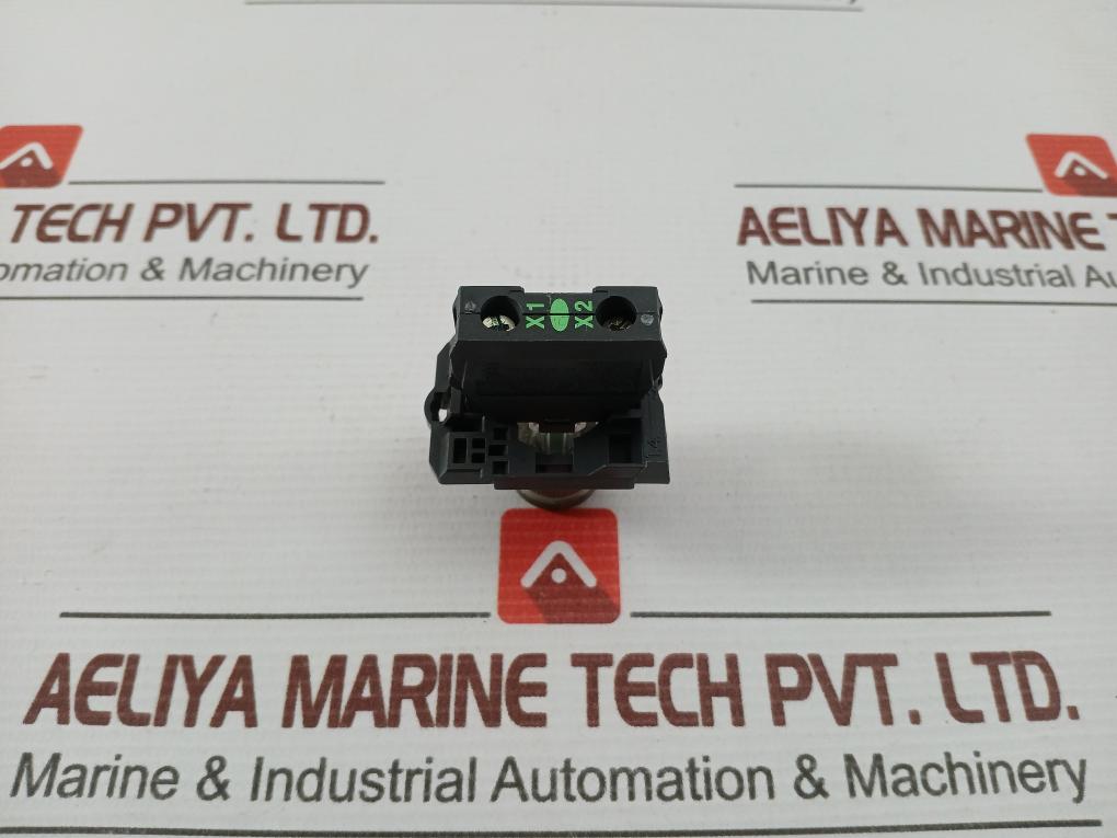 Light-Block-230V-240V-Zb5Az009-Schneider-Electric-ZB5-AVM3-210299-7